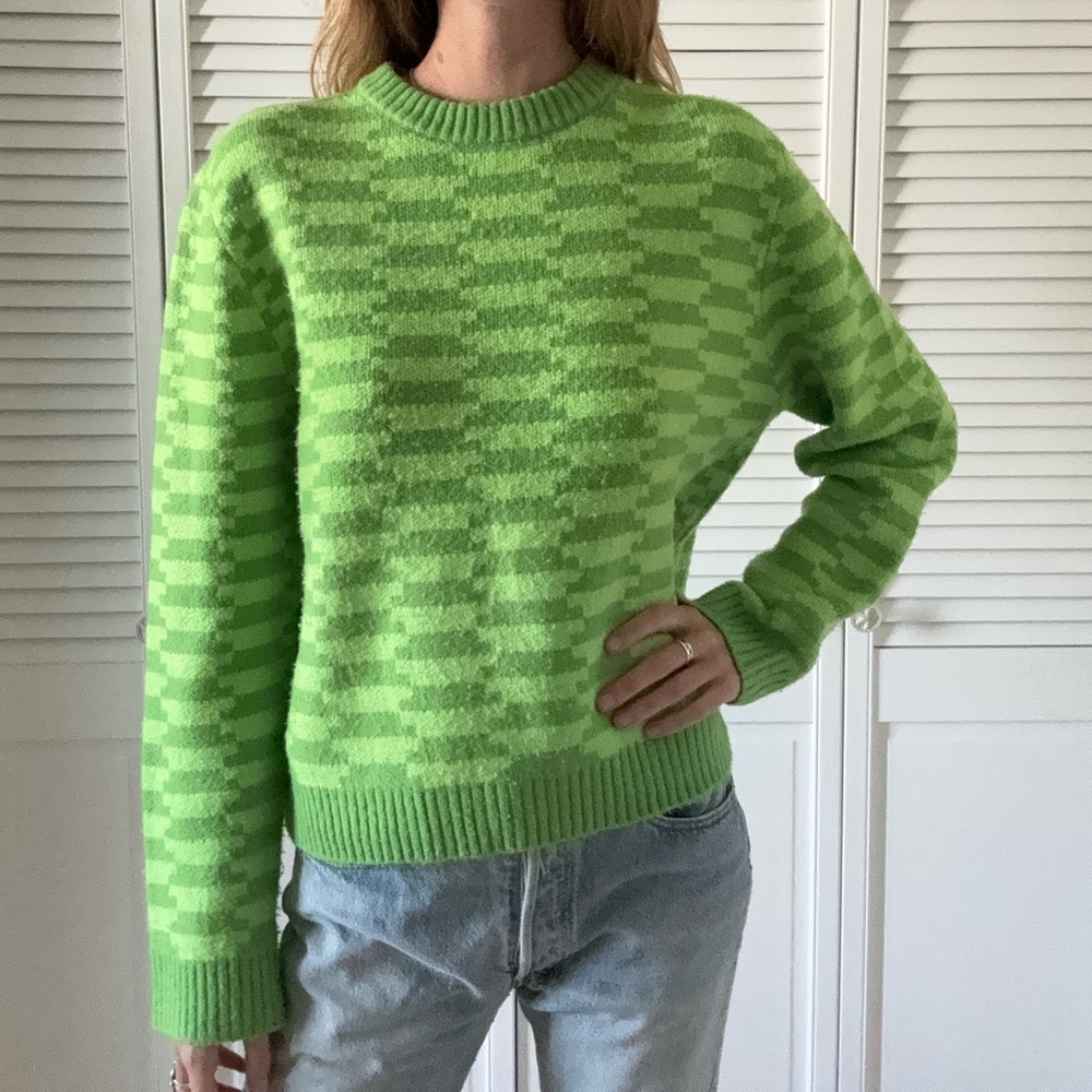 Lisa Says Gah Green Sweater